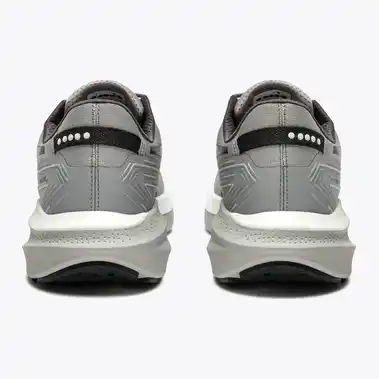 Image 5 of Diadora Mythos Blushield Vigore V Men's