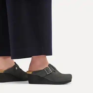 Image 2 of Birkenstock Fanny Suede Narrow Women's