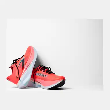 Image 8 of Brooks Hyperion Max 3 Men's