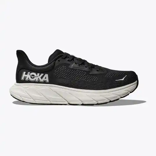 Cover image of BLACK/WHITE HOKA Arahi 7 Men's
