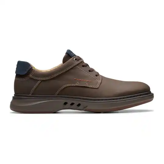 Cover image of BRN NUB Clarks Un Briley Pace Men's