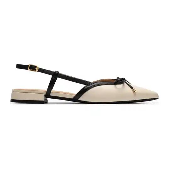 Cover image of CREAM LEATHER Clarks Sensa15 Bow Women's