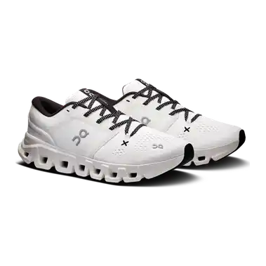 Image 2 of On Cloud X 5 Women's