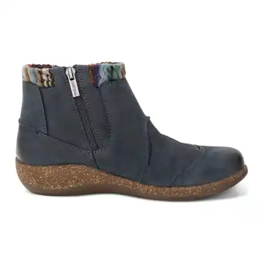 Image 6 of Aetrex Cammie Boot Women's