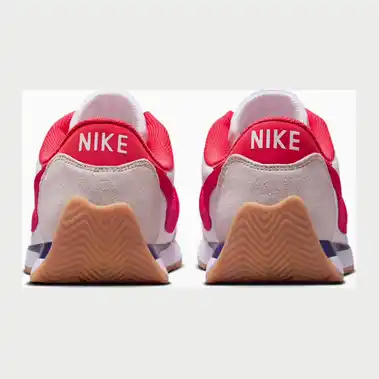 Image 6 of Nike Pacific Women's