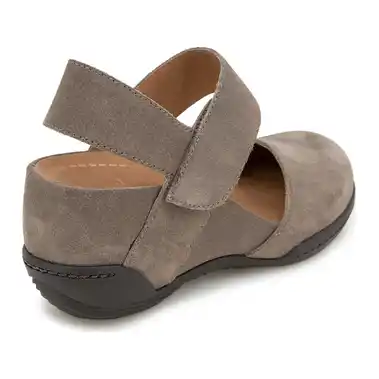 Image 3 of Jambu Nia Women's