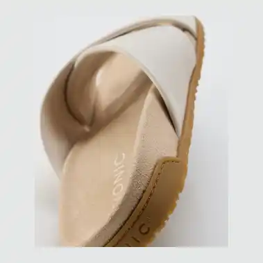 Image 12 of Vionic Etna Women's