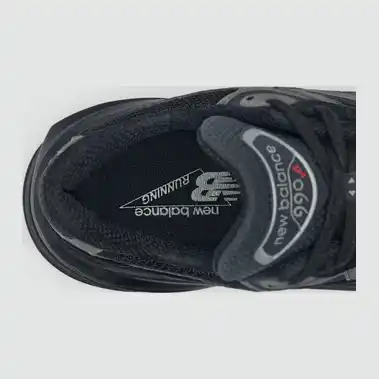 Image 3 of New Balance 990v6 Unisex