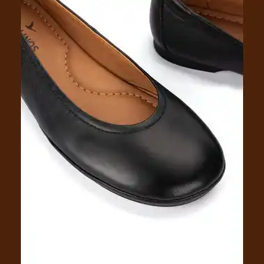 Image 6 of Pikolinos Carmona Ballerina Women's